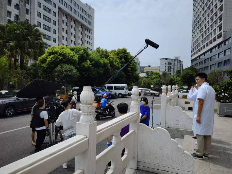 新晃广告片拍摄公司低成本实现高规格制作的诀窍